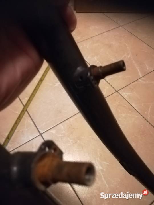 Sprzedam widelec Części i akcesoria