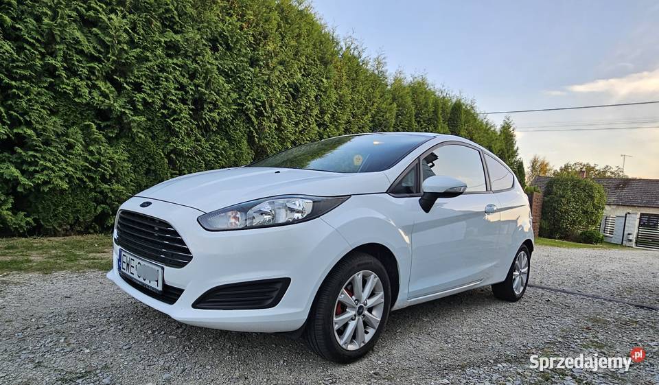 Ford Fiesta Rok produkcji 2013 łódzkie
