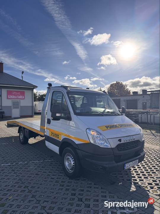 Iveco daily 35S17 autolaweta 30 pomoc drogowa Gdańsk