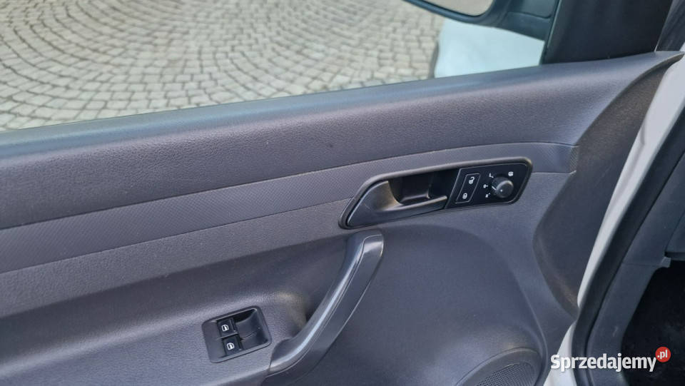 Volkswagen Caddy 127 CADDY 12 TSI Benzyna 86 Głogówek