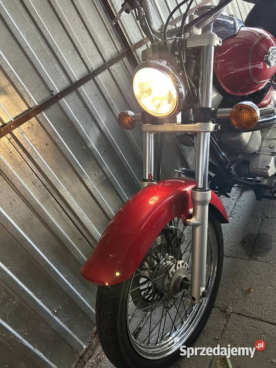 Suzuki Intruder VL 125 Rudziczka