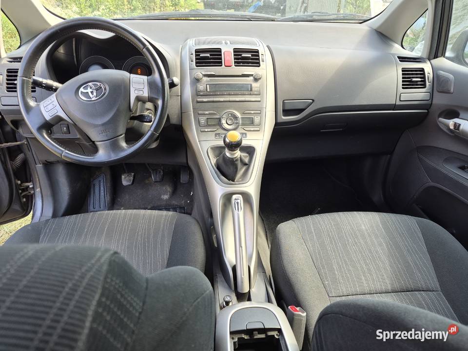 Toyota Auris 2009 16 benzyna Lubaczów