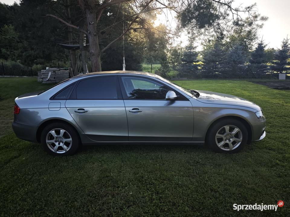 Audi A4 B8 20 TDI 143 S line BiXenon LED manual Świerczyńsko sprzedam