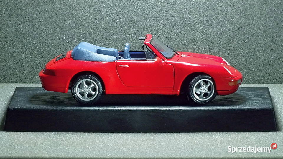 Porsche 911 Carrera Cabriolet 1994 118 Maisto Lubin
