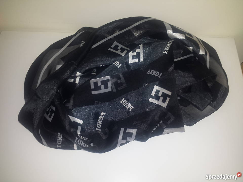 Chusta apaszka Fendi