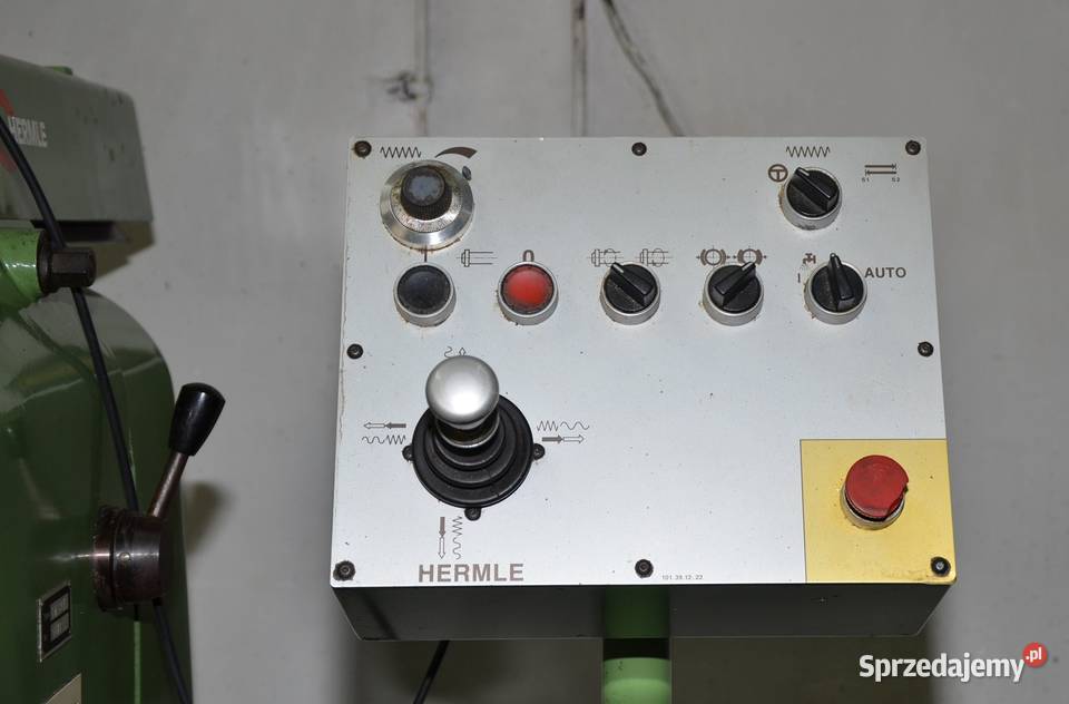 Frezarka Uniwersalna Hermle FW 801 Wyposarzenie Jawor