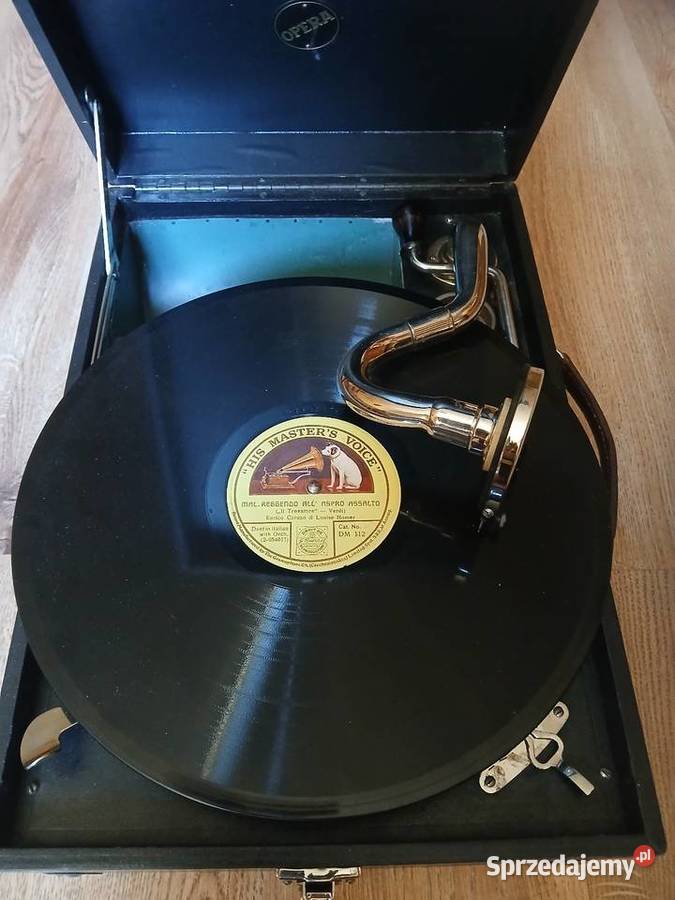 Gramofon z lat 20XX wieku Kraków