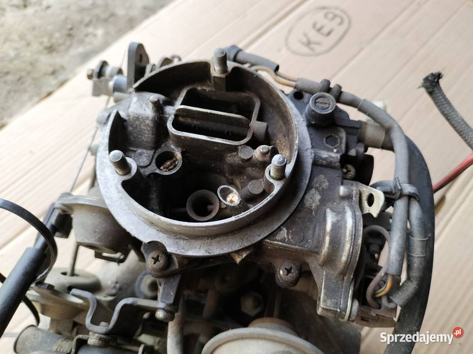 Audi 80B3 B3 18 B GAŹNIK KOLEKTOR SSĄCY Pozostałe Pozostałe Kamień-Kolonia sprzedam
