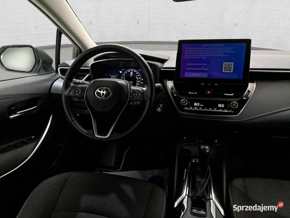 Toyota Corolla Seria E16 2012 hybryda Komorniki