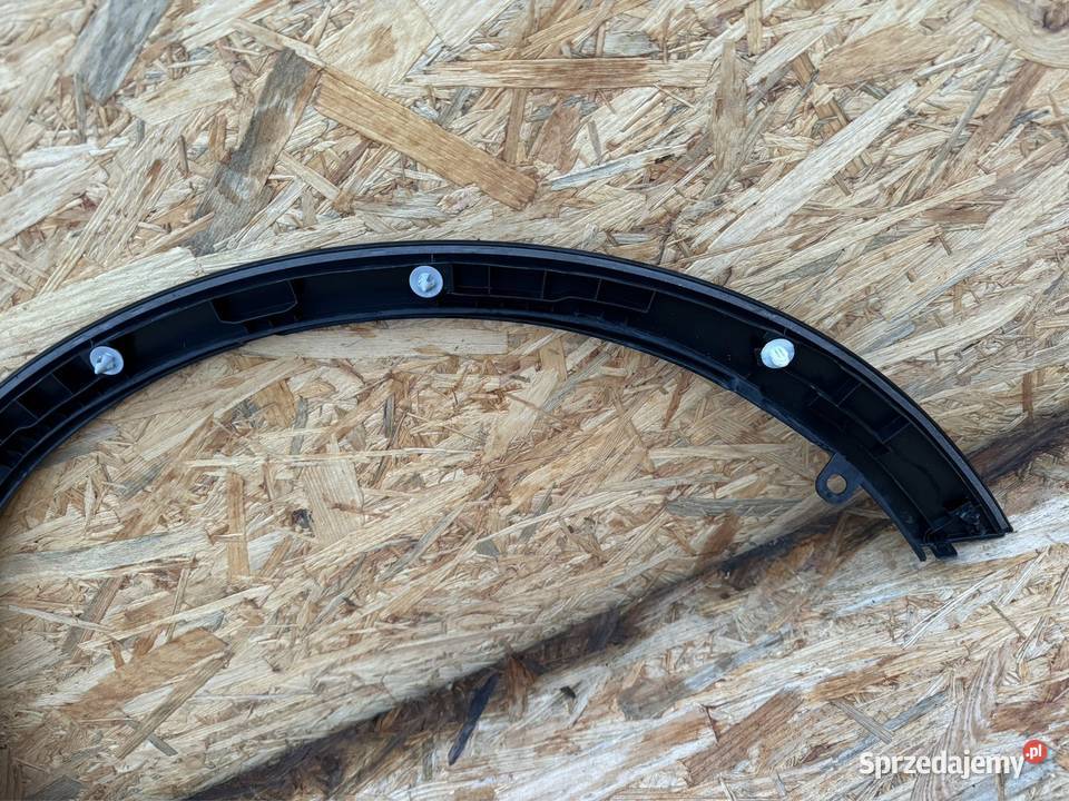 Listwa błotnika przód lewa LH Suzuki sx4 scross Listwy i nakładki Sieraków