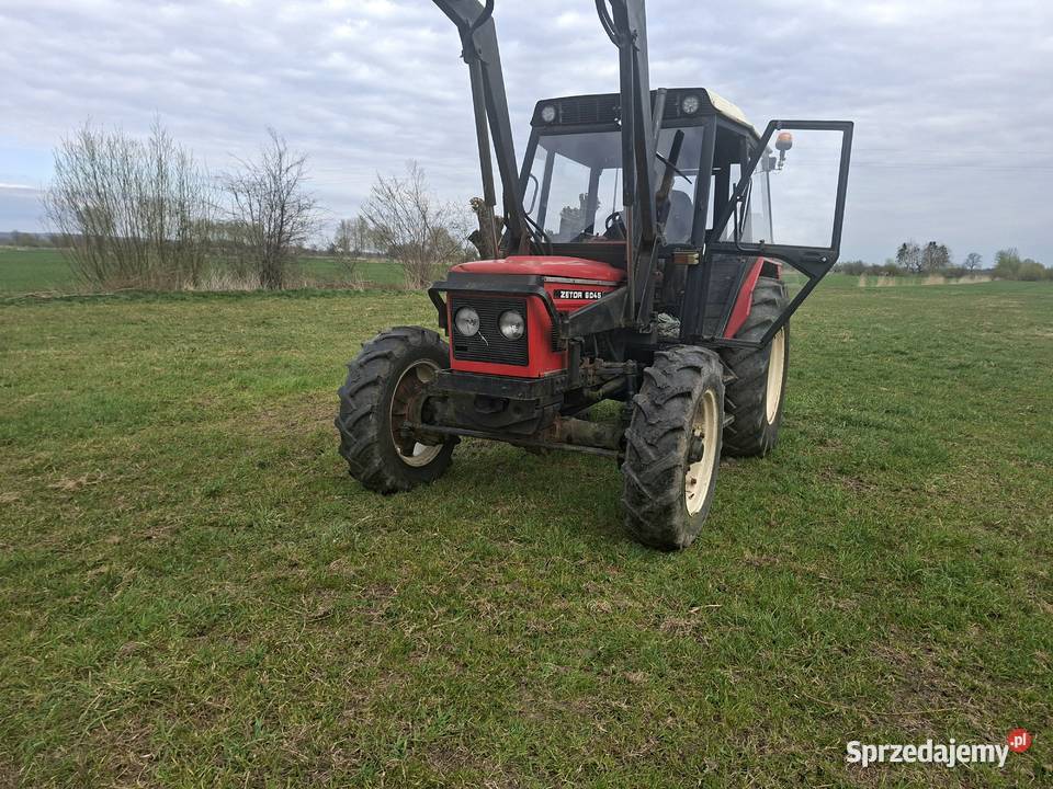 Ciągnik ZETOR 6045 60 Markusy