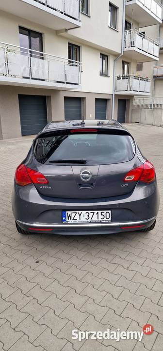 Opel Astra IV 17 CDTI Cosmo STAN mazowieckie Żyrardów