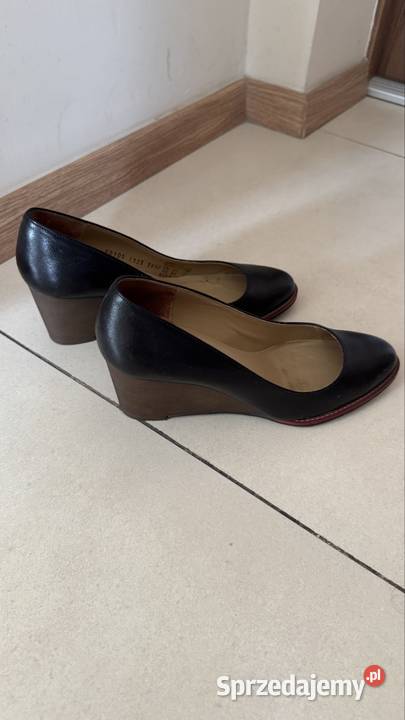 Czółenka na koturnie Ryłko Warszawa