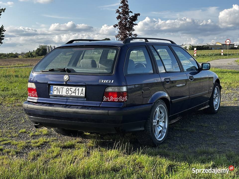 BMW E36 316i klima automatyczna podgrzewane Zarejestrowany w Polsce Wolsztyn