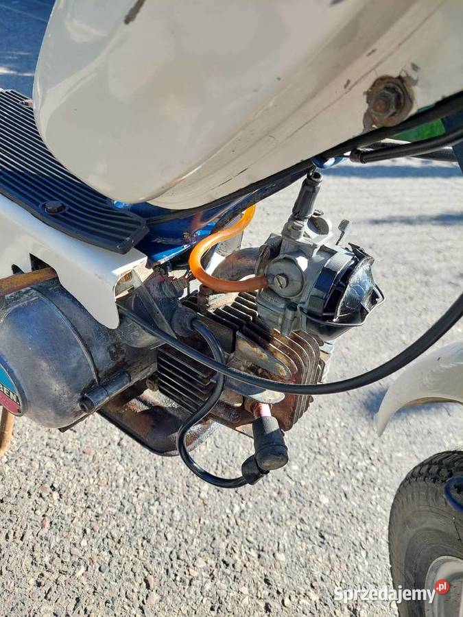Benelli Motorella z lat 70 włoska motorynka Chylice-Pólko
