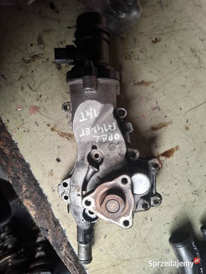 OPEL ASTRA MOKKA 14 TURBO A14NET pompa wody osobowe Motoryzacja Kielce