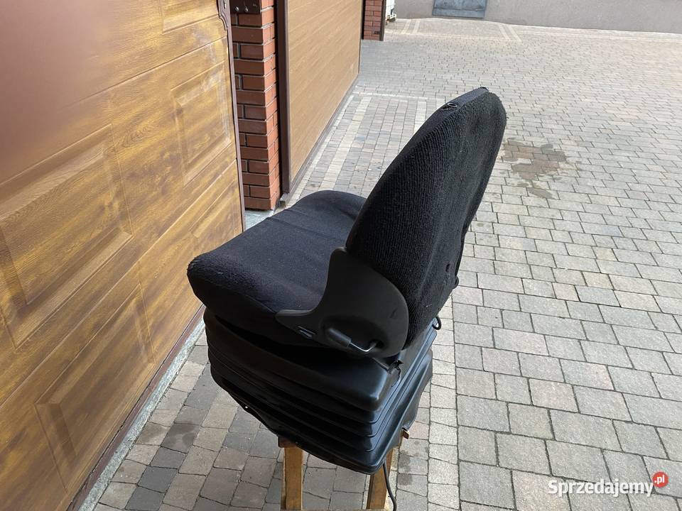 Fotel do traktora koparko ładowarki wysoki Brzeziny