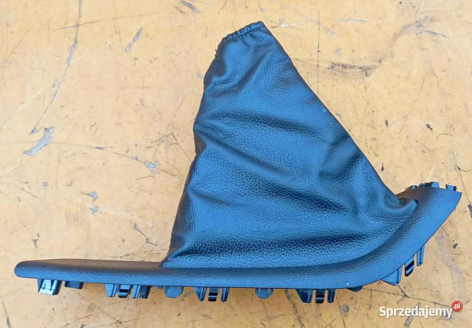 FORD FOCUS MK3 10 MIESZEK RAMKA HAMULCA RĘCZNEGO Radom sprzedam