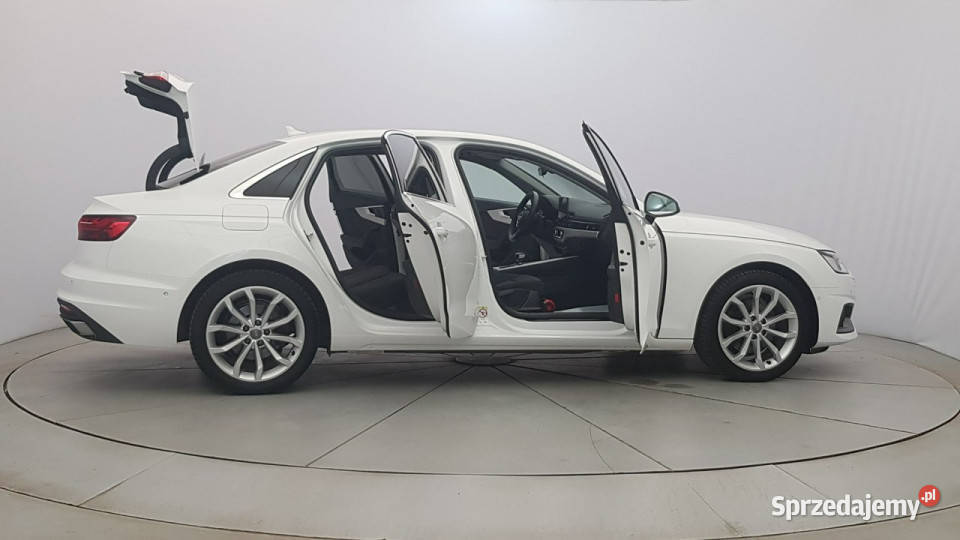 Audi A4 35 TFSI mHEV S tronic Z Polskiego Salonu kurtyny powietrzne Warszawa sprzedam