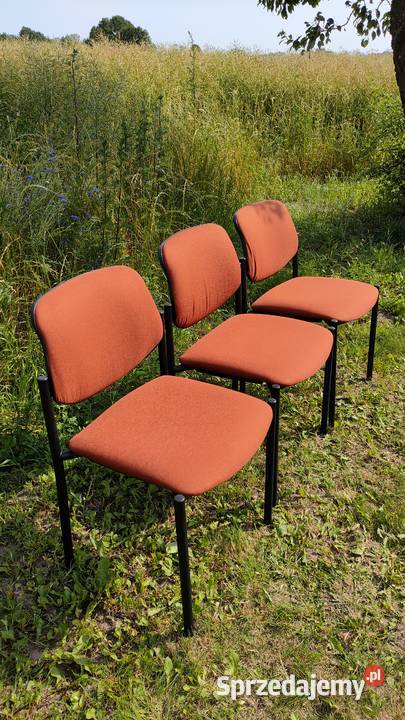Krzesła tapicerowane INS Nowy Styl 40 sztukę 100 Lipno
