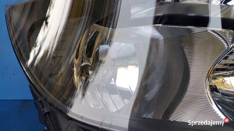 LAMPA REFLEKTOR PRAWY PRZÓD EU MERCEDES W176 A wielkopolskie Nowy Tomyśl