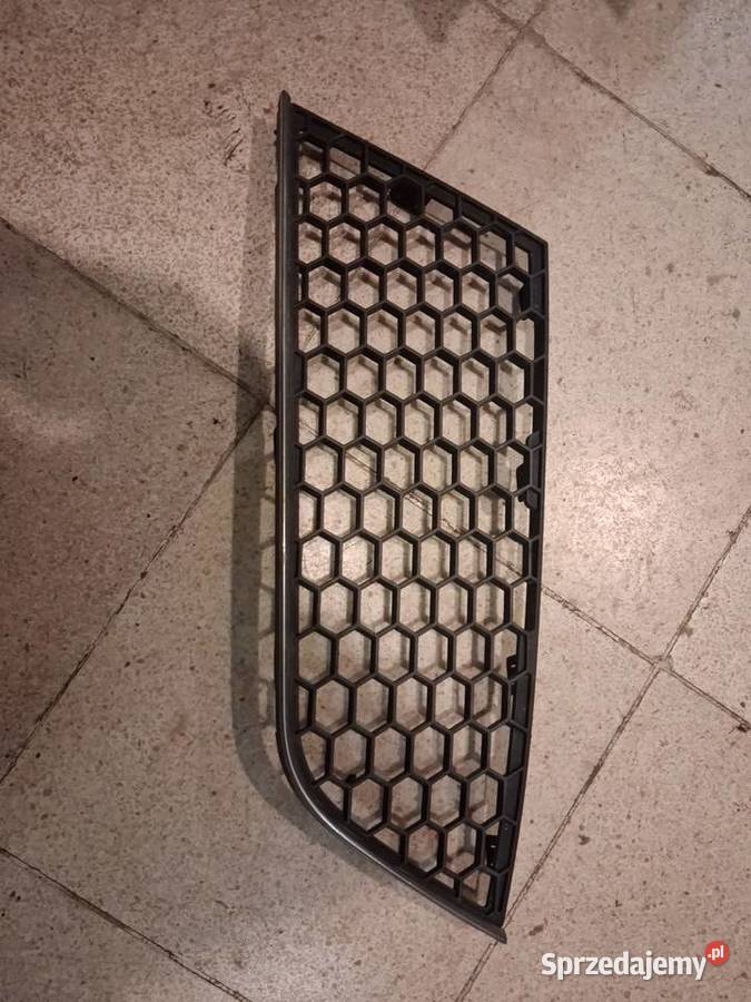 Alfa Romeo Mito atrapa kratka w zderzak lewa osobowe