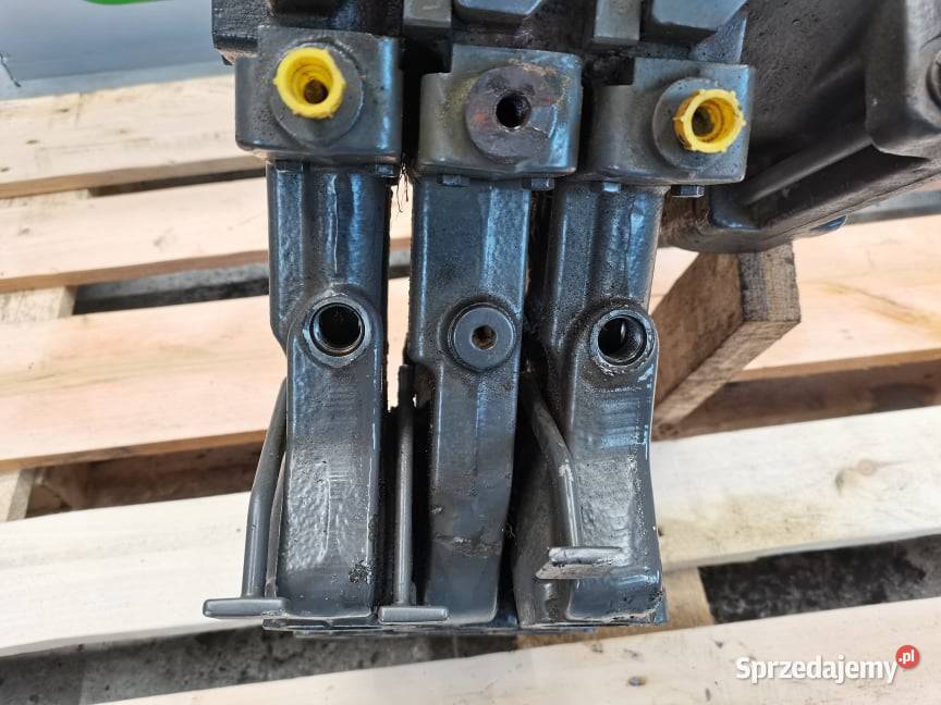 Claas Arion Sekcja rozdzielacza