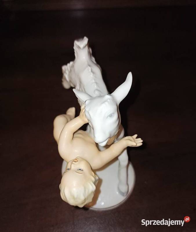 Figurka Putto z koziołkiem Schaubach Kunstl Gdańsk