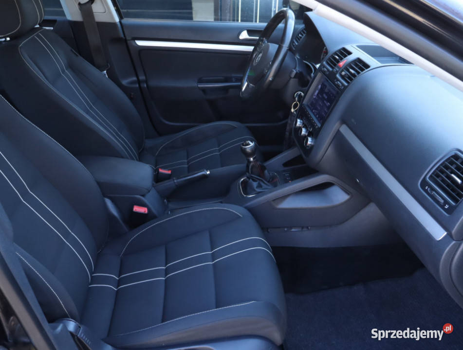 VW Jetta 14 TSI nieuszkodzony Piaseczno