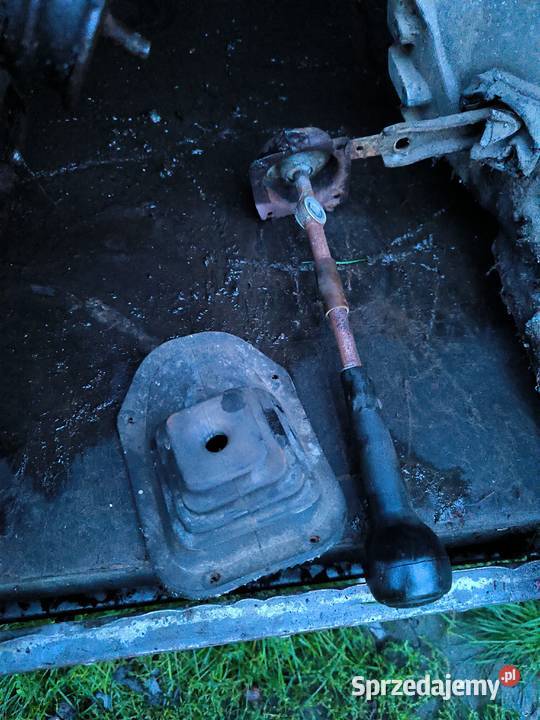 Fiat 125p 1500 silnik skrzynia biegow lewarek Stalowa Wola