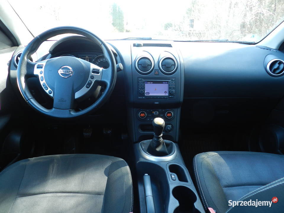 Nissan Qashqai 20i klima kamera hak 2013 Qashqai Olsztyn