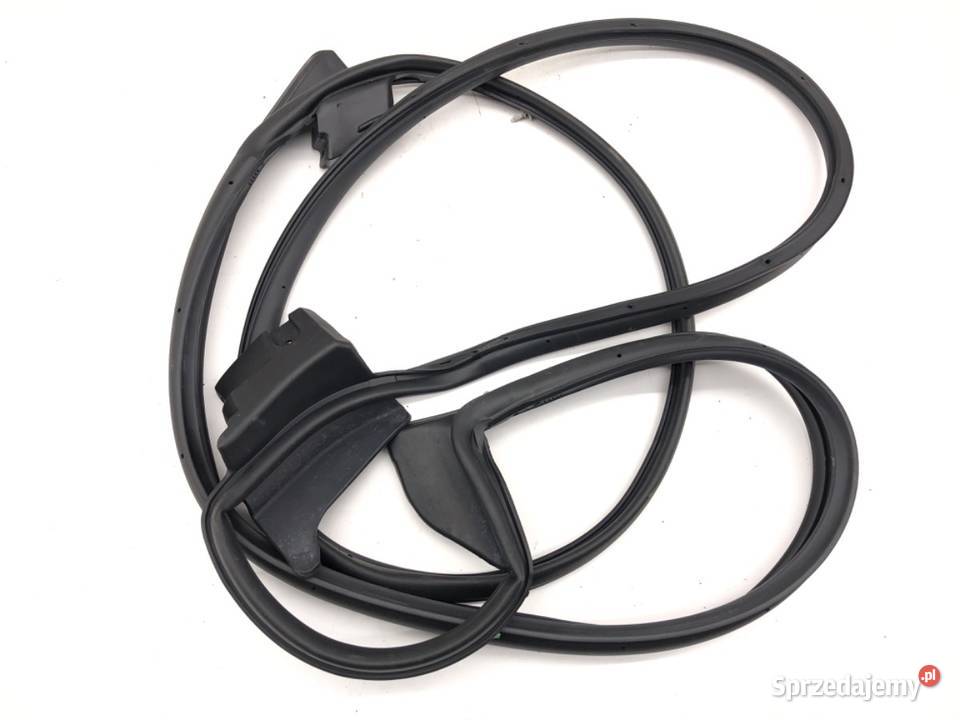 USZCZELKA DRZWI PRZÓD LEWA WEWNĘTRZN LEXUS LBX