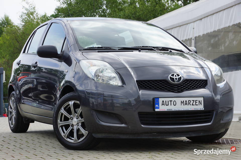 Toyota Yaris 13 Benzyna 101 Klima Mały przebieg pierwszy właściciel Nowy Sącz sprzedam