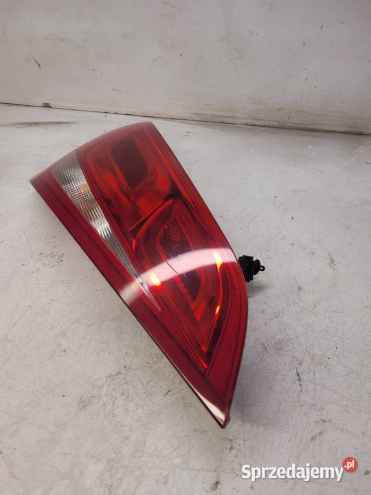 LAMPA LEWY TYŁ AUDI Q5 8R 8R0945093 ORYGINAŁ osobowe Przystajń