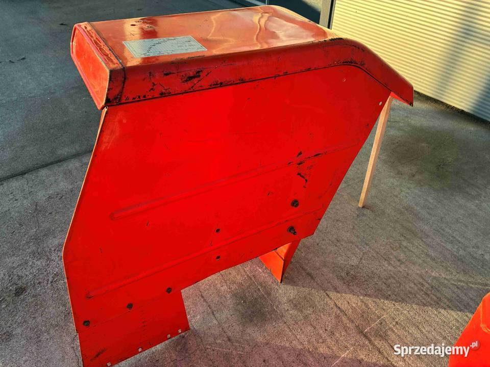 Błotniki tylne do MF 255 Węgrów sprzedam