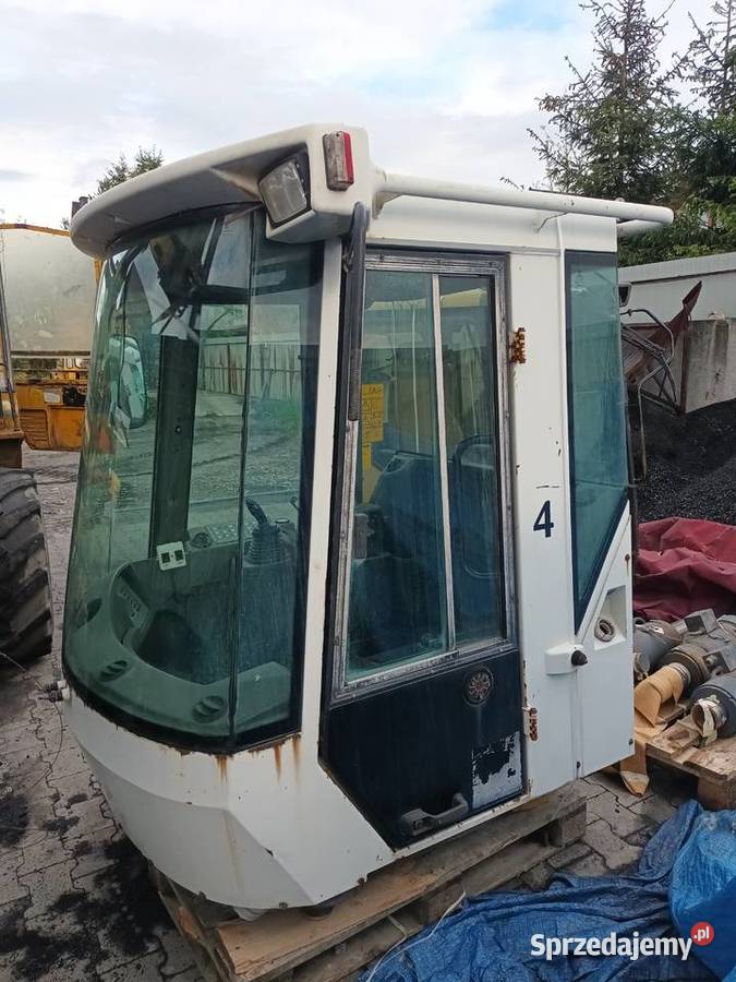Kabina operatora ładowarka Liebherr 574 pełny VAT Biały Dunajec