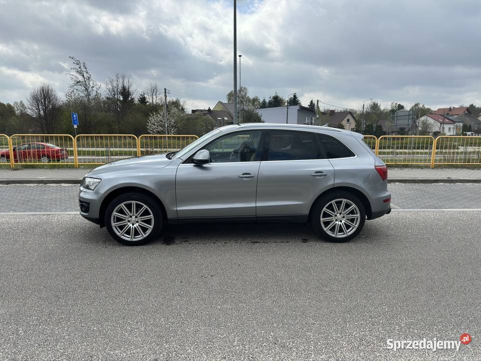 Audi Q5 8R benzyna automat quattro SUV hak Brzezinki