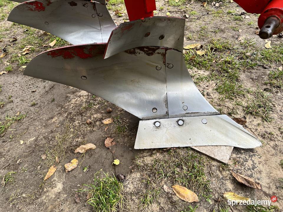 Pług 3 skibowy zagonowy