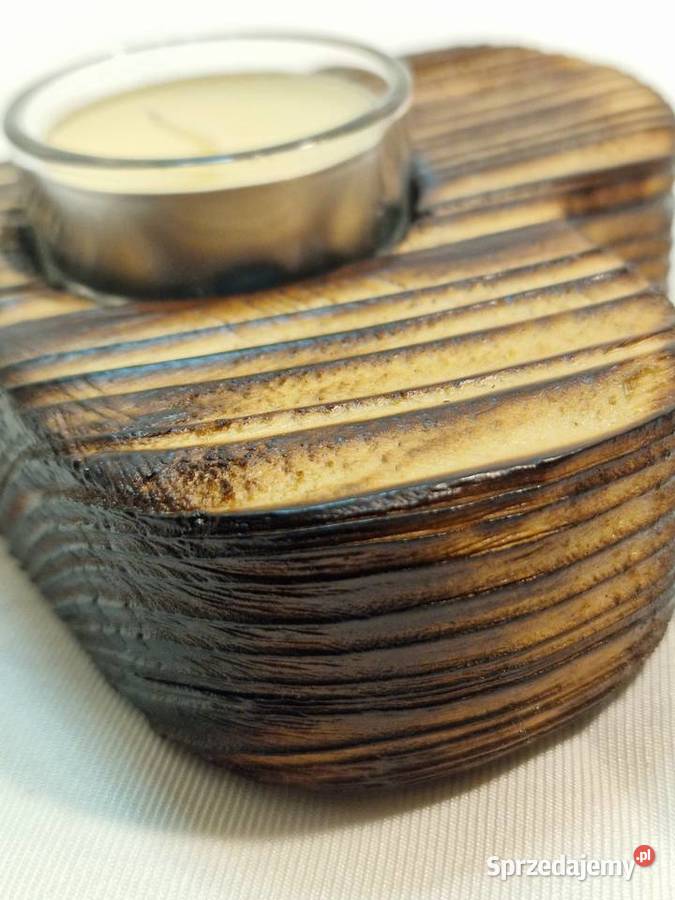 Świecznik drewniany serce naturalny na tealight