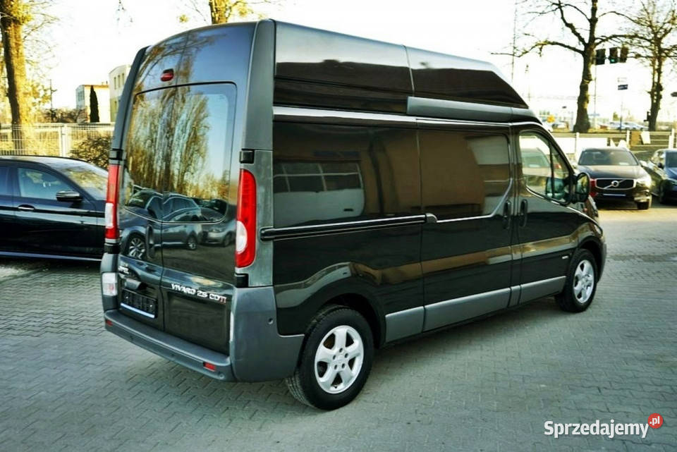 Opel Vivaro 25CDTI Klima automat 145 2007r Płock