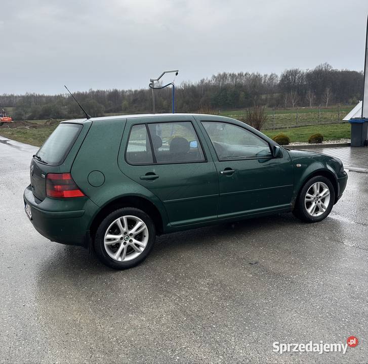 Volkswagen Golf IV 19 TDI 1998r 4/5 Samochody osobowe Strzegocice