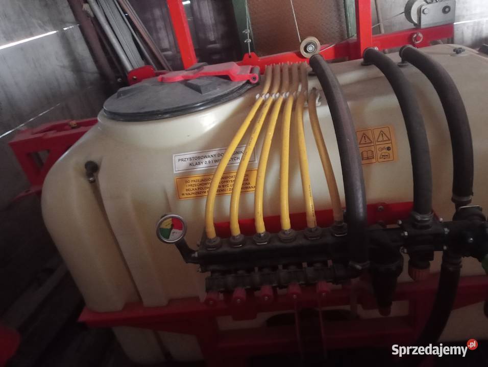 Opryskiwacz 600l 15m Zawieszane Golina-Kolonia