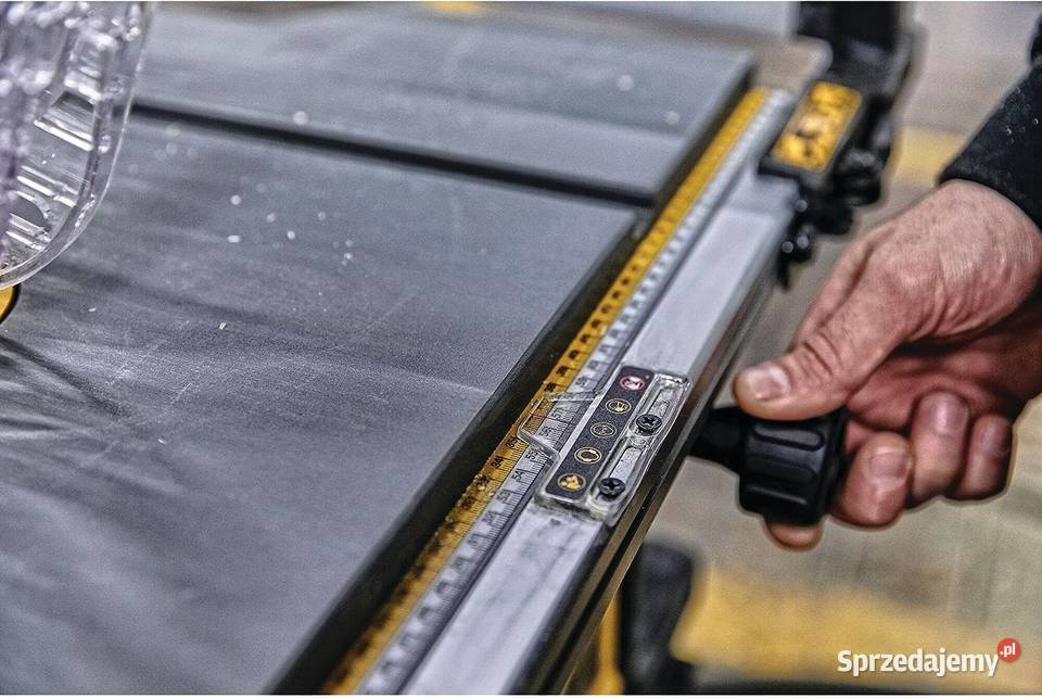 DeWALT DWE7492QS Pilarka stołowa 2000W 250mm sprzedam