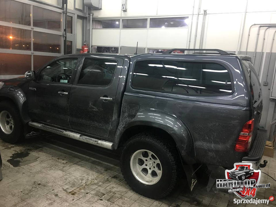Zabudowa Toyota Hilux Hardtop 19 warmińsko-mazurskie Pasłęk