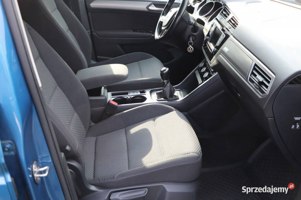 Volkswagen Touran KRAJOWY1właściciel serwisowany światła do jazdy dziennej Opole