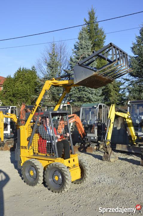 Mini Ładowarka miniładowarka CASE 1816 12T WIDŁY Złoczew
