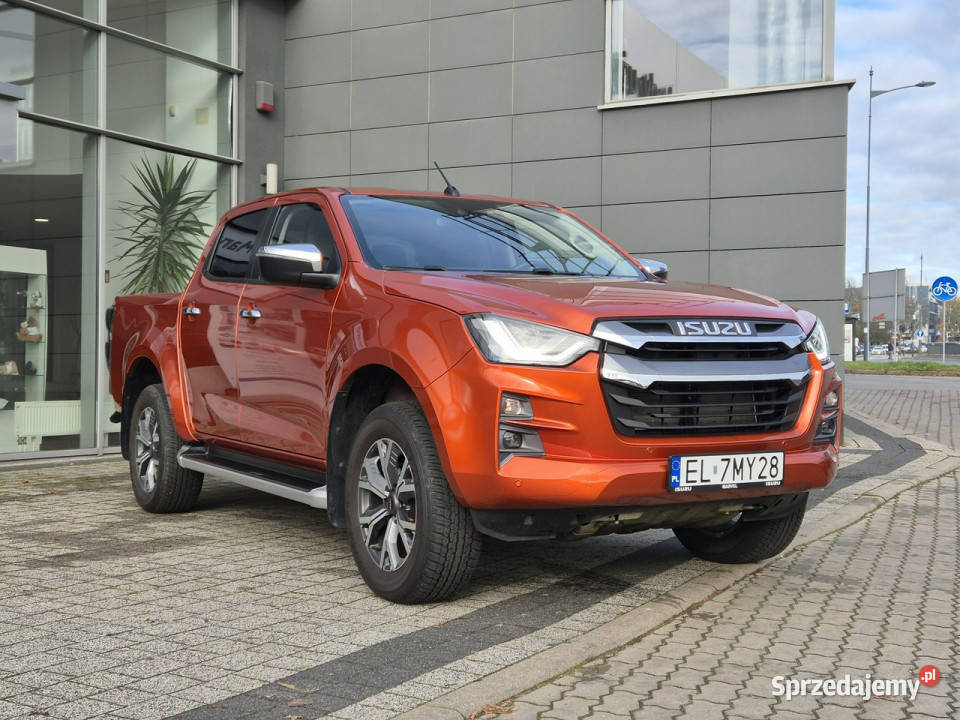 Isuzu D DMAX 19D 163 4WD LSX AT podwójna kabina światła przeciwmgielne łódzkie
