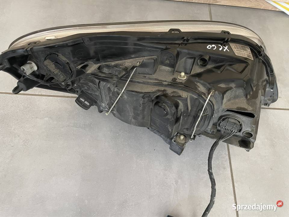 Volvo Xc60 30763135 reflektor lewy xenon Kozubszczyzna sprzedam