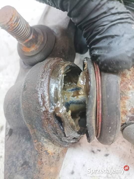 AMORTYZATOR LEWY PRZÓD C086053 MercedesBenz osobowe