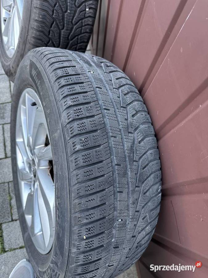 Alufelgi z oponami Hyundai 17 zima Średnica 17" sprzedam